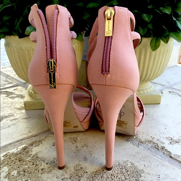 Jessica Simpson Salvati High Heel Woman Sandal - Picture 10 of 13